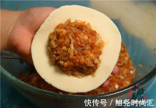 小苏打|蒸包子,万万不可直接上锅蒸,诀窍告诉你,包子又白又胖还不塌陷