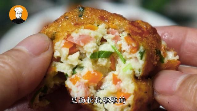 大厨教你炸豆腐丸子家常做法，步骤详细，外酥里嫩，太香了