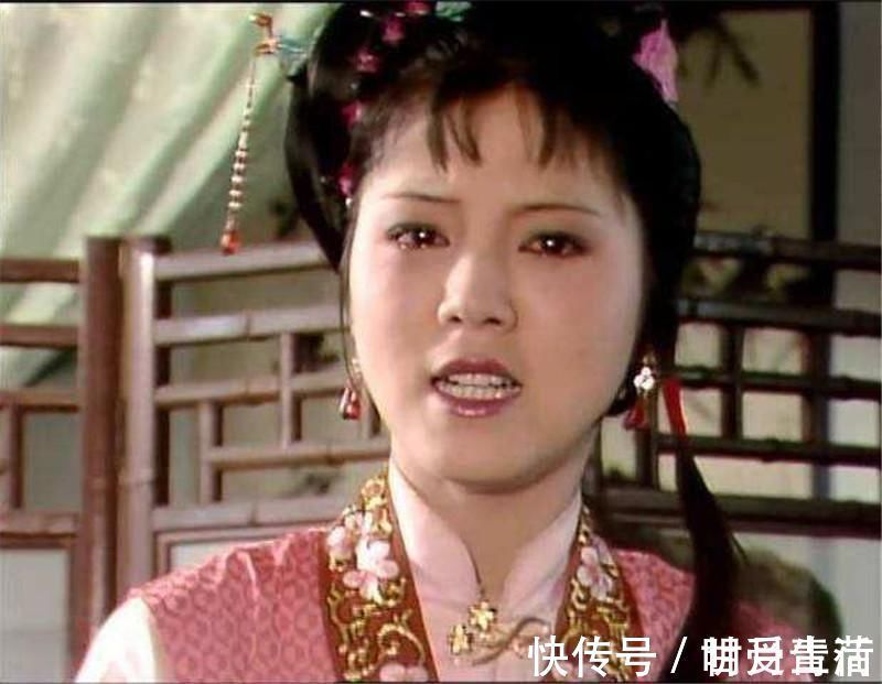 袭人!红楼梦中晴雯被赶出大观园,和袭人无关,背后告密的另有其人