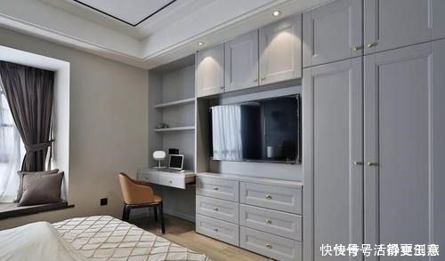 小户型|越来越多人卧室不买大衣柜,他们更爱这样设计,好看实用不占地方!