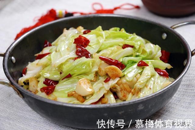 包菜|它叫“不死菜”，富含叶酸，维生素是番茄的3倍，开春吃它正合适