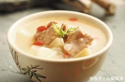 精选美食:香辣香干肉片,白菜丸子粉丝汤,羊肉山药汤,瘦肉海带