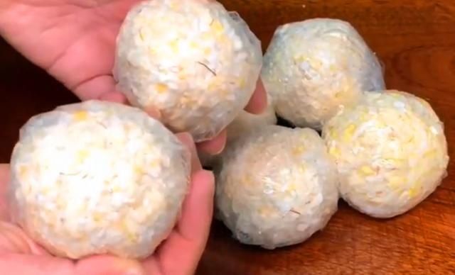 秋天，遇到它别手软，多买些切碎放冰箱，随吃随取，特省事