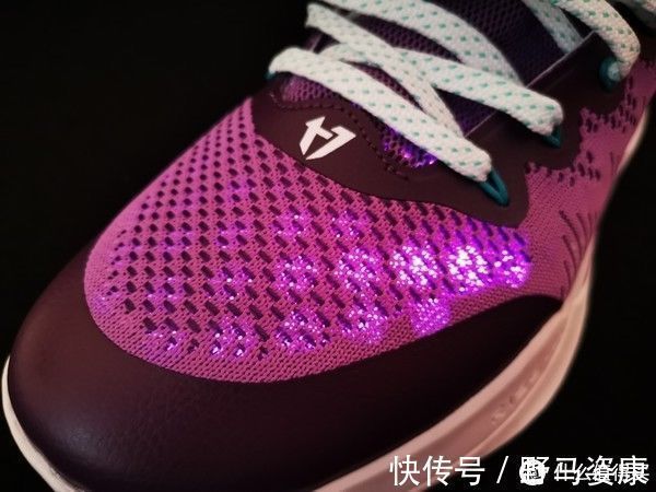 先驱 大码聊骚 篇三十五:国产自主品牌好选择,先驱七time2篮球鞋开箱