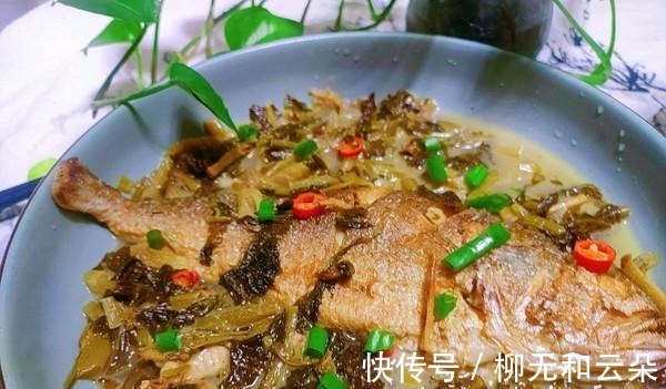 最适合在家吃的雪菜黄鱼,美味又健康!