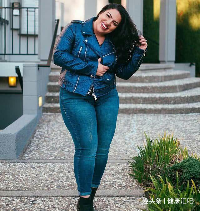 臀腿|微胖界的翘楚,目测超过150斤,这样的身材也能当模特