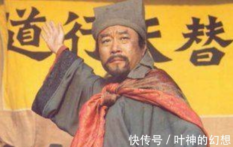 水浒传@关胜和林冲谁更猛?从几次厮杀来看,林冲有一点比关胜还强