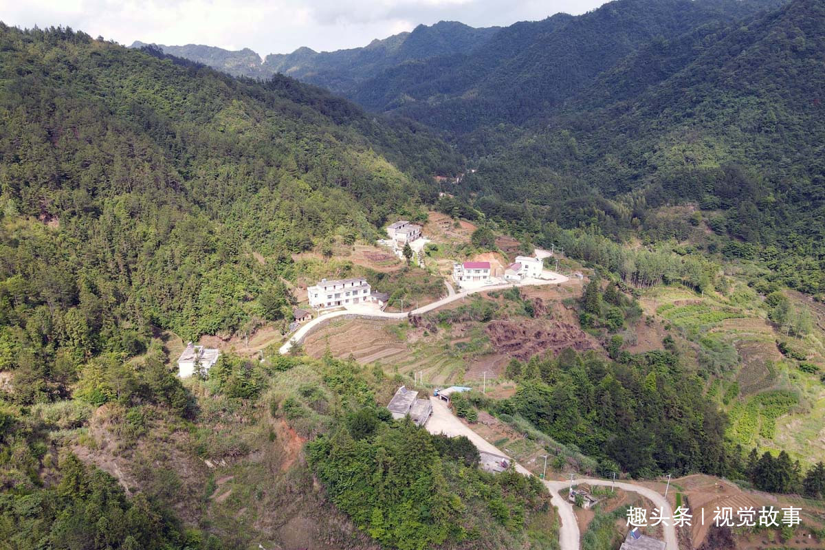 盘山|大山里的“孤岛”，远离其他村庄，看现在美成啥样