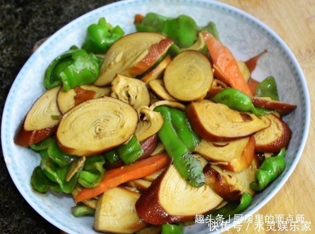 青椒|它是“血管清洁剂”,隔天炒一盘,血管不堵,皮肤细腻,小腹平坦
