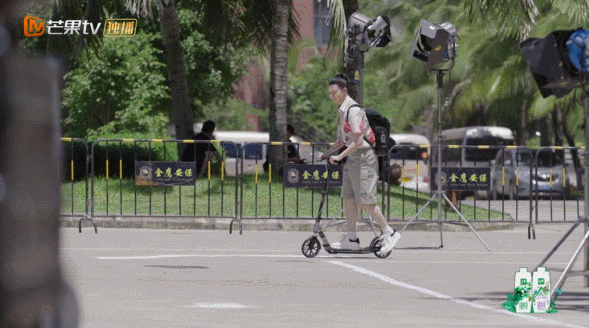 退出|霍尊退出《披荊斬棘的哥哥》錄制，中網(wǎng)工委發(fā)聲