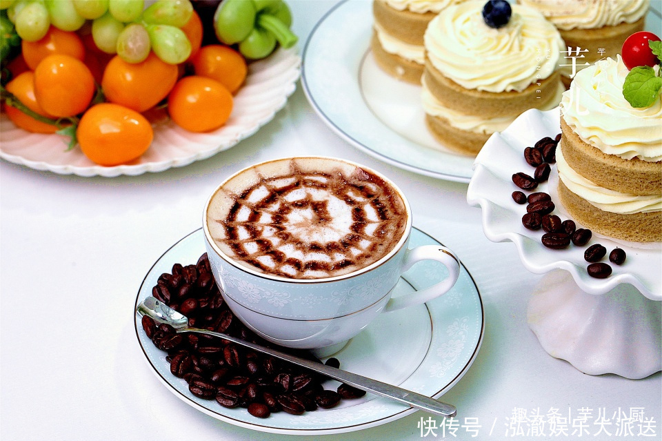 雕花|这么漂亮的咖啡雕花,操作却如此简单!轻松雕刻出自己的精致时光