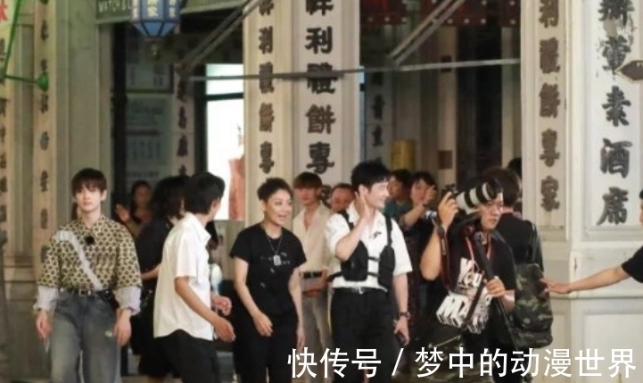 姚安娜|網(wǎng)友巧遇中餐廳5合伙人，無美顏濾鏡，肉嘟嘟的姚安娜有福氣相