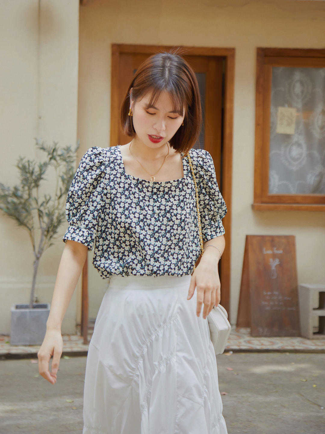 半身裙|粗腿最适合的衣服单品,显瘦还高级,你也可以这样