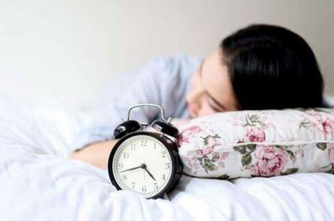 入睡困难|睡眠质量差很难受试试这5个办法，一觉睡到大天亮！