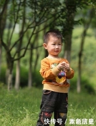 妈妈|把妹妹托付给乡下的姥姥,把哥哥给乡下奶奶,几天后,妈妈笑喷了