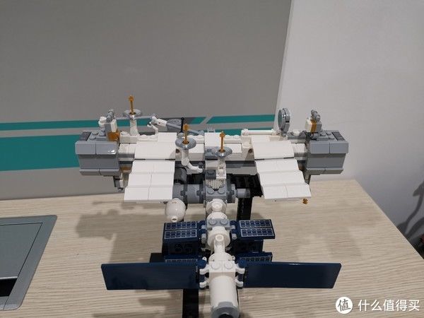 老杨的玩具仓库 篇五十七：LEGO IDEAS系列 21321国际空间站 拼装简单评测