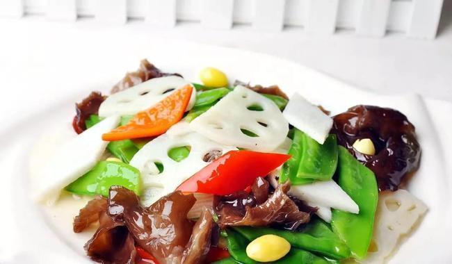 红枣|建议中老年:入秋少吃肉,若不差钱常吃这5种食物,营养高好吸收