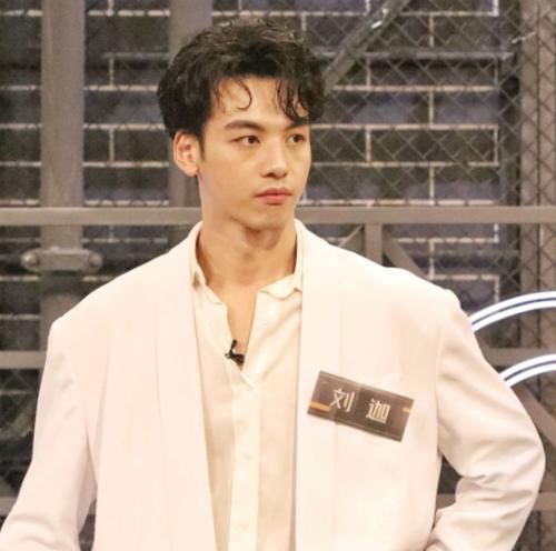 矛盾|跟趙文卓起矛盾，讓李響劉迦成伴舞，他真的適合上綜藝嗎？