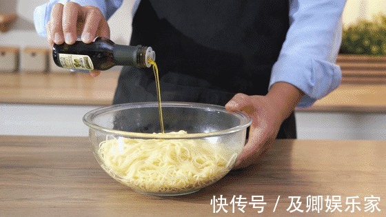风味|自制鸡胸肉意面,在家吃出意大利风味,做法和煮方便面一样简单