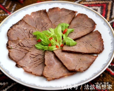 鲜香|卤牛肉，这2种料不能放！很多人都不懂，卤出来的牛肉不香不好吃
