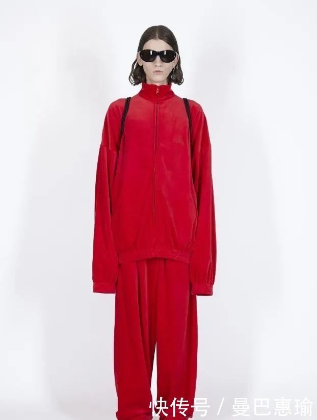 巴黎|Balenciaga 2021春夏|巴黎街头帅气的夜行者