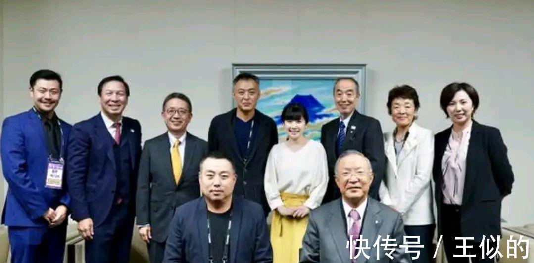 日乒|与刘国梁结成同盟,福原爱找到了新工作,伊藤美诚要做出抉择