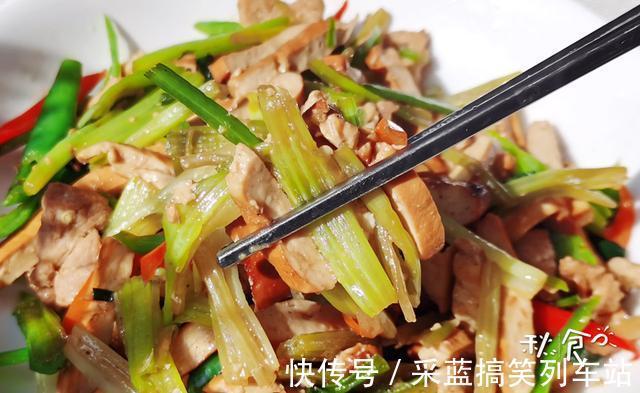 茼蒿|用吃1盒快餐的钱，自己在家里做了3道菜，有荤有素，好吃还下饭