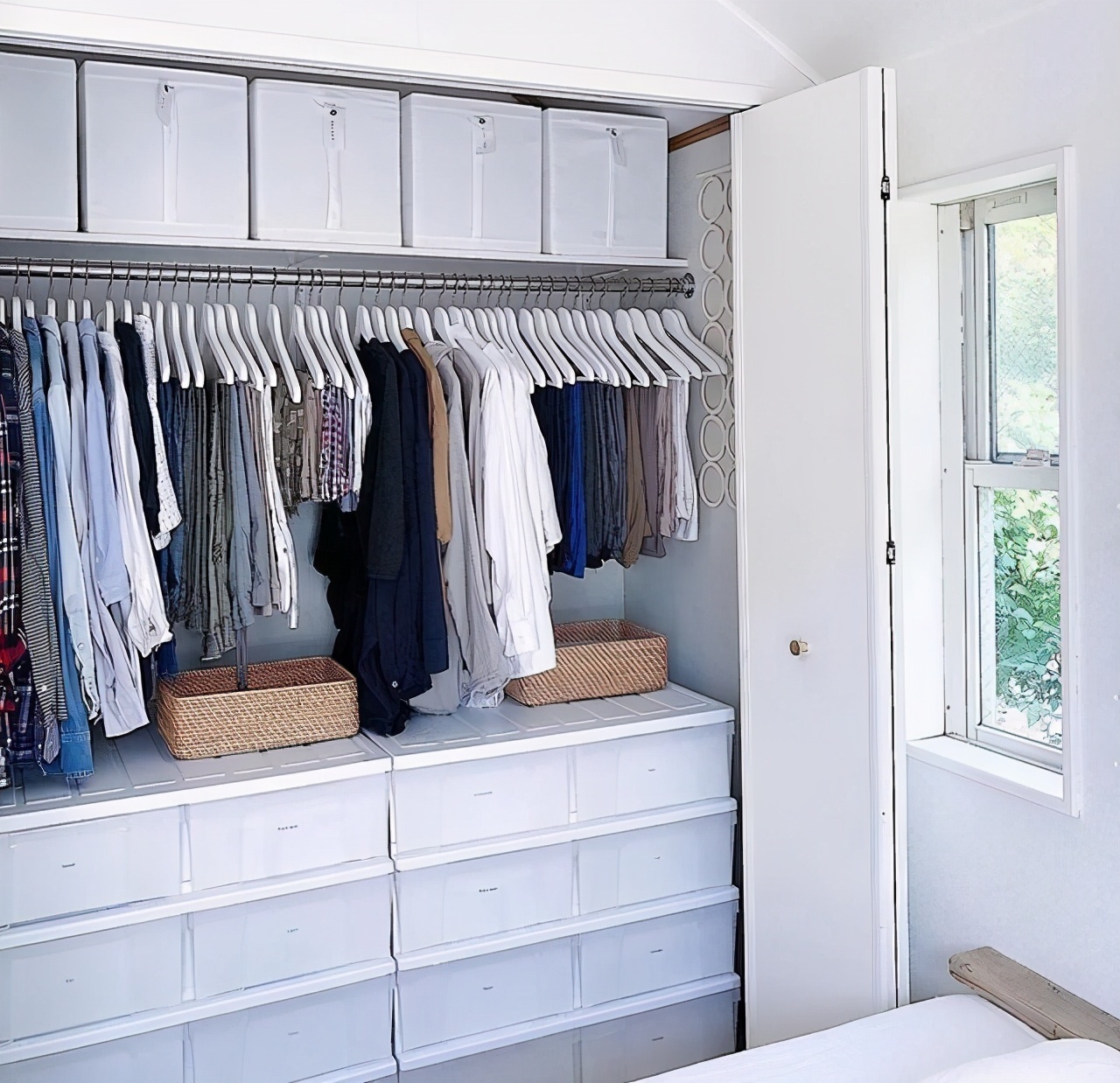 卫生间|现在卧室不兴“大衣柜”了！卧室应该这样装，比衣柜还好用