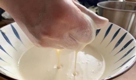 调脆炸糊,光加水还不对!只需这2样,不管炸啥都好吃,外酥里嫩