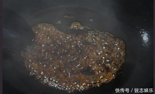 红烧猪脚最好吃的做法,喷香入味不油腻,连骨头都啃得非常干净