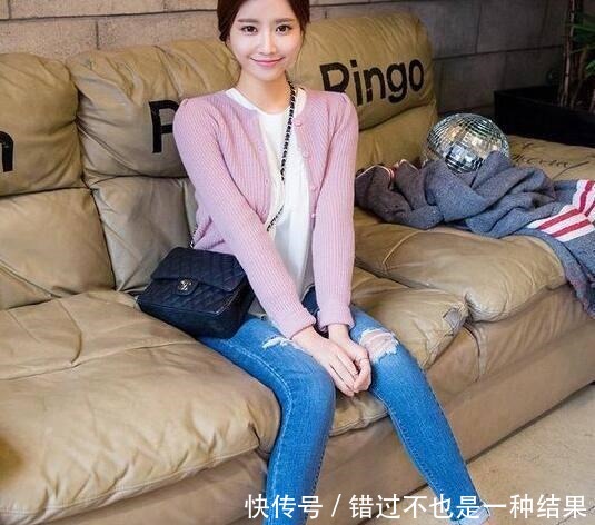 知性优雅的牛仔裤美女,年轻又漂亮,展现浪漫情怀!