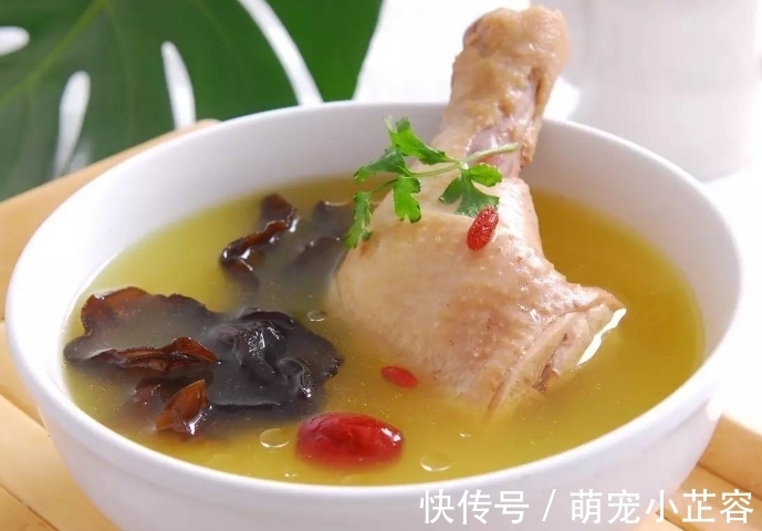 鸡汤不管怎么炖,2味料不要放,很多人不懂,难怪鸡汤又腥又难喝!
