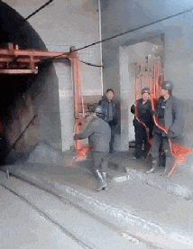 |GIF搞笑趣图: 这种乒乓球技巧叫什么?