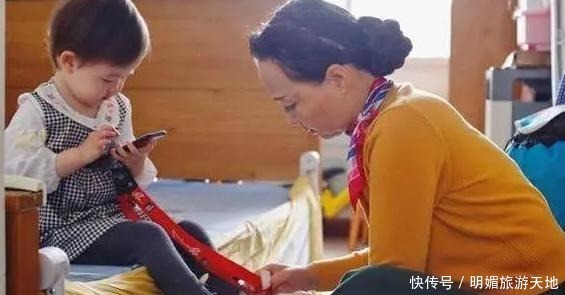 宝爸|“可以生二胎，但是我带不动了”，外婆一句话，让宝爸红了脸颊