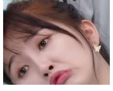 虞書欣在《青春有你》里面的表情包