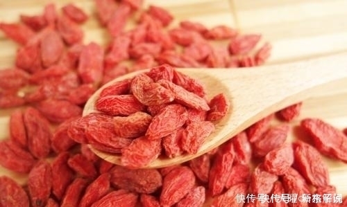 适应性|枸杞虽好,但枸杞泡水时不能放此物,却很多人不清楚,早知早好