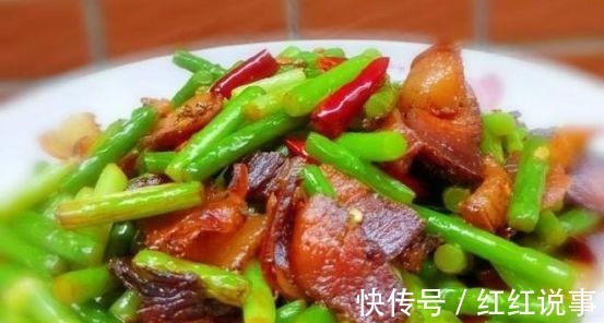 开胃解馋的家常美食，软嫩滑爽，口感饱满，一家老小都爱吃！