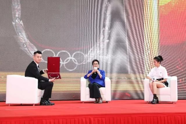 二季度综艺市场渐暖，《向往的生活》等节目官宣定档