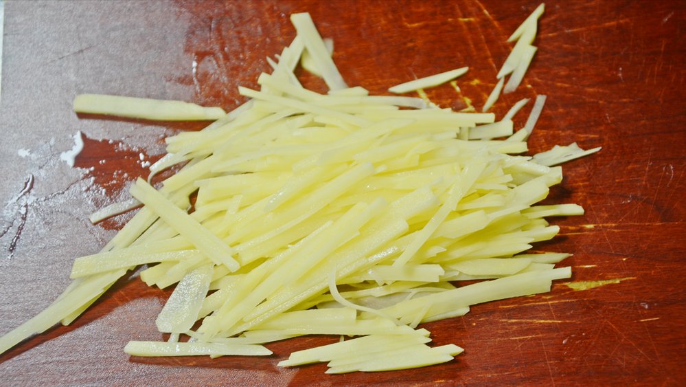 真好吃|补药一堆不如洋葱一颗，教你养生吃法，味道鲜美，真好吃