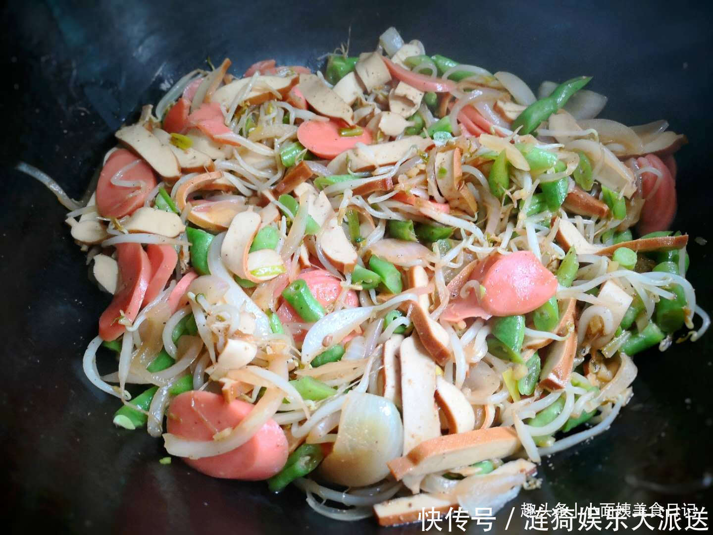 自从学会面条这做法，孩子天天点名要吃，8分钟出锅，一周要做5次