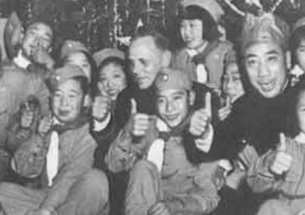 失事|戴笠失事前发了一封电报,里面8个字,让蒋介石沉默了几个小时