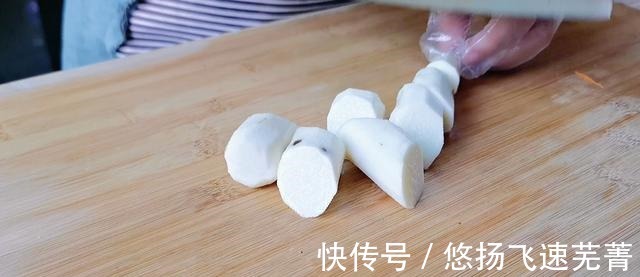 用板栗这样炖汤，益气补血，健脾养胃，经常熬夜的朋友要多喝2碗！