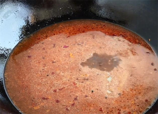 豆腐皮教你新做法，味道麻辣过瘾，刚上桌就被抢着吃，太香了