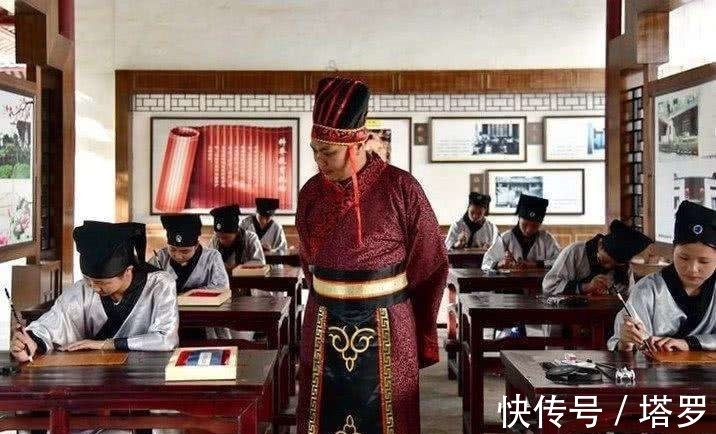 老同学$初读孟郊这首诗感觉他很狂,了解真相后才觉得他真是太不容易了