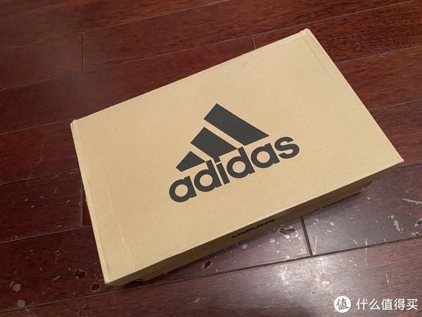 阿迪 耐脏又实惠的adidas G27156童鞋