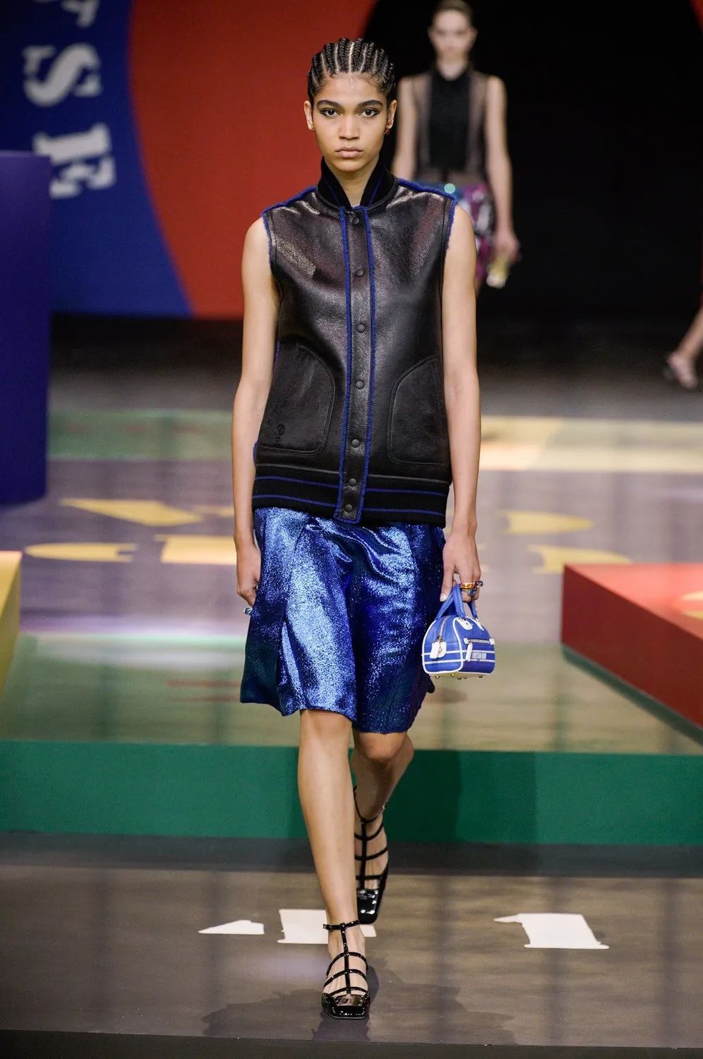 anna！DIOR邀请你玩一场打破陈规的游戏