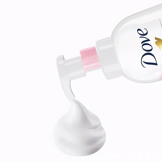 身体乳|鸡皮不敢露?其实不止你们,明星也有鸡皮肤