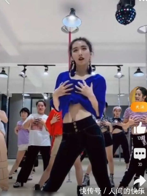 |搞笑gif：说出来你可能不信，我切黄瓜从来不用菜刀