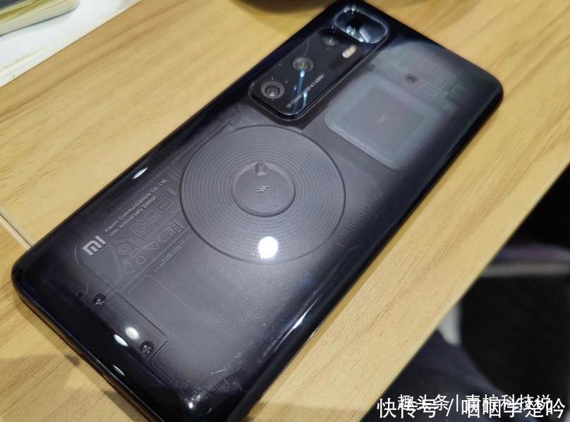 高分辨率|120Hz刷新率+超高分辨率小米11高配版曝光
