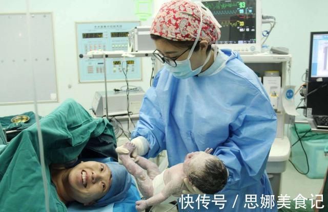 小雪人|妻子生下“小雪人”宝宝,陪产丈夫看到后连忙解释:和我没关系